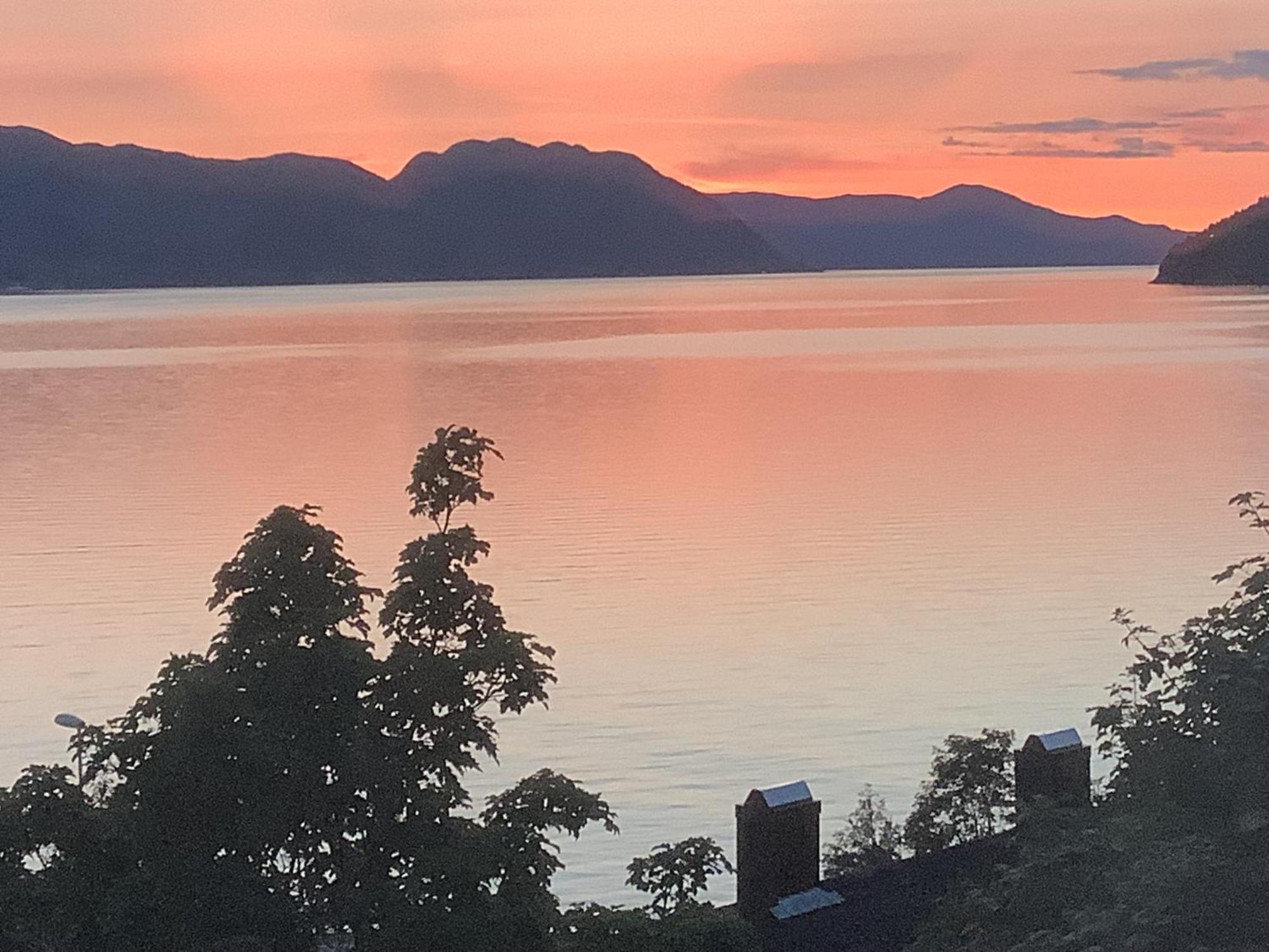 Line Pa Hauane1 Bed & Breakfast Volda ภายนอก รูปภาพ