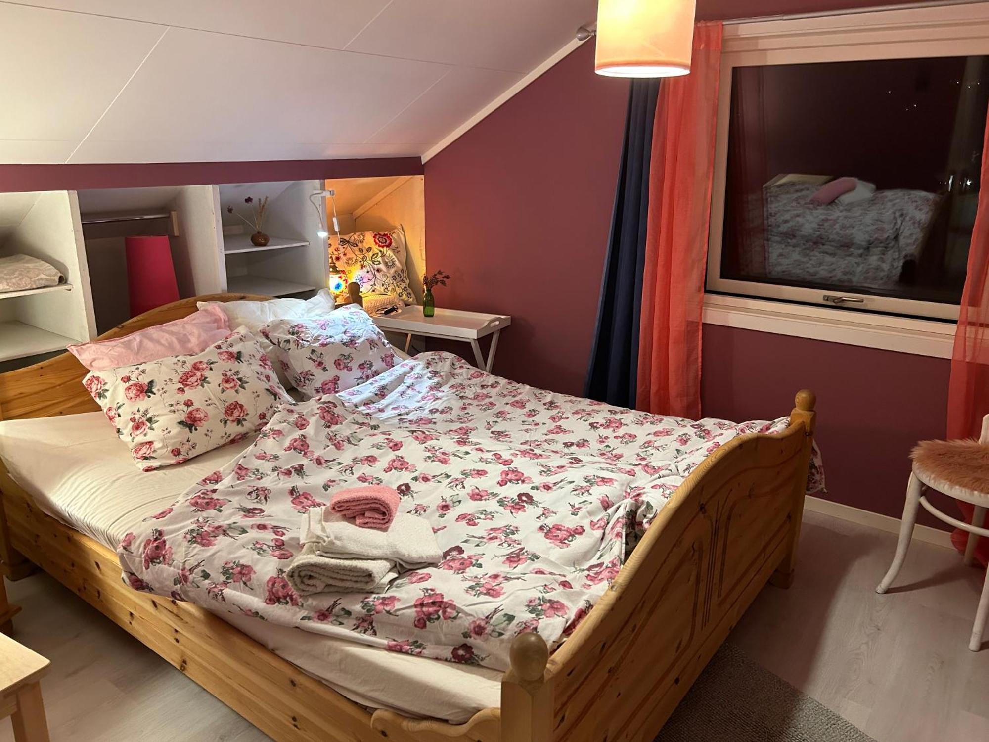 Line Pa Hauane1 Bed & Breakfast Volda ภายนอก รูปภาพ