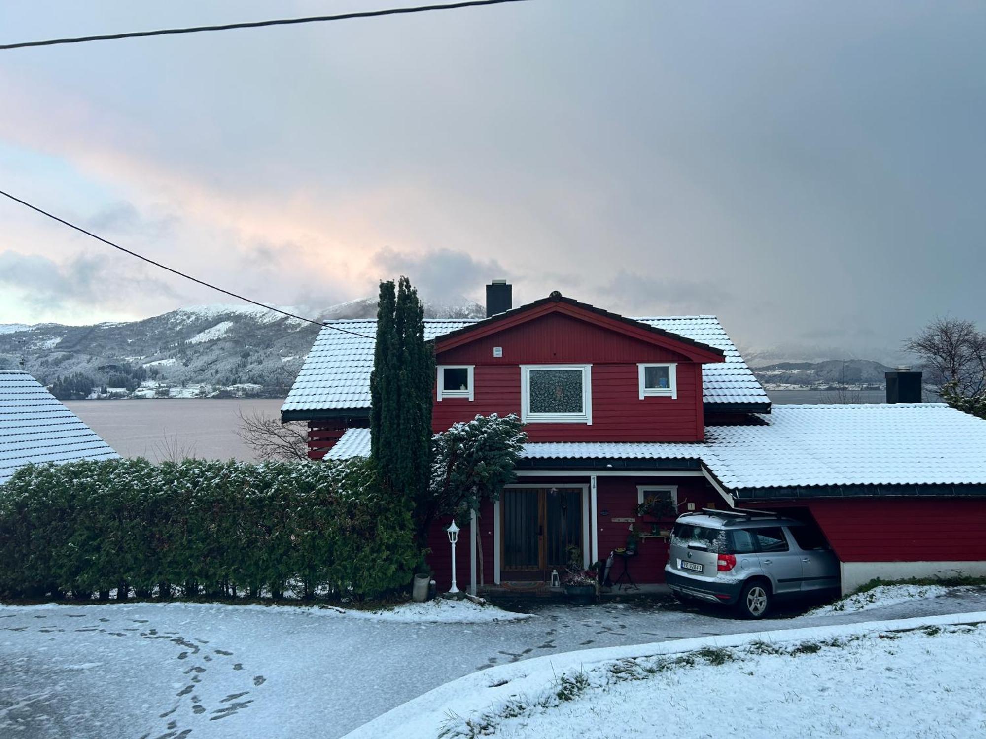 Line Pa Hauane1 Bed & Breakfast Volda ภายนอก รูปภาพ